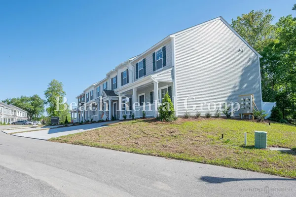 $1,600 | 209 Banbury Lane, Unit 24, Little River, SC 29566