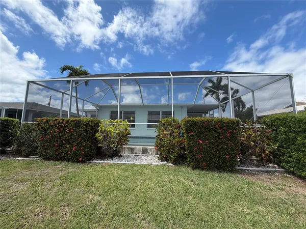 $3,200 | 732 Santa Margerita Lane, Punta Gorda, FL 33950
