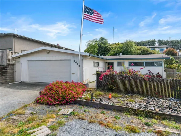 $389,000 | 3417 Nevada Street, Eureka, CA 95503