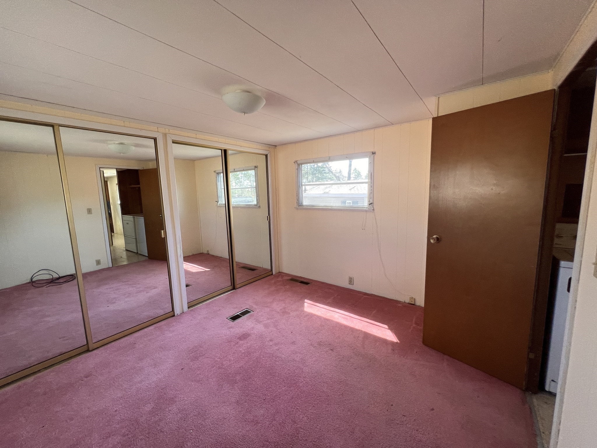 57 Timber Lane Wareham, MA 02576 - Photo 8 of 17 Gallery Image 8
