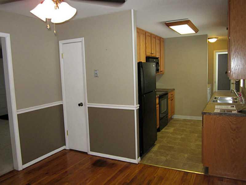 11377 Lantern Road Fishers, IN 46038 - Photo 12 of 24 Gallery Image 12