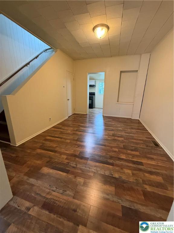 518 Oak Street Allentown, PA 18102 - Photo 3 of 11 a view of empty room with wooden floor