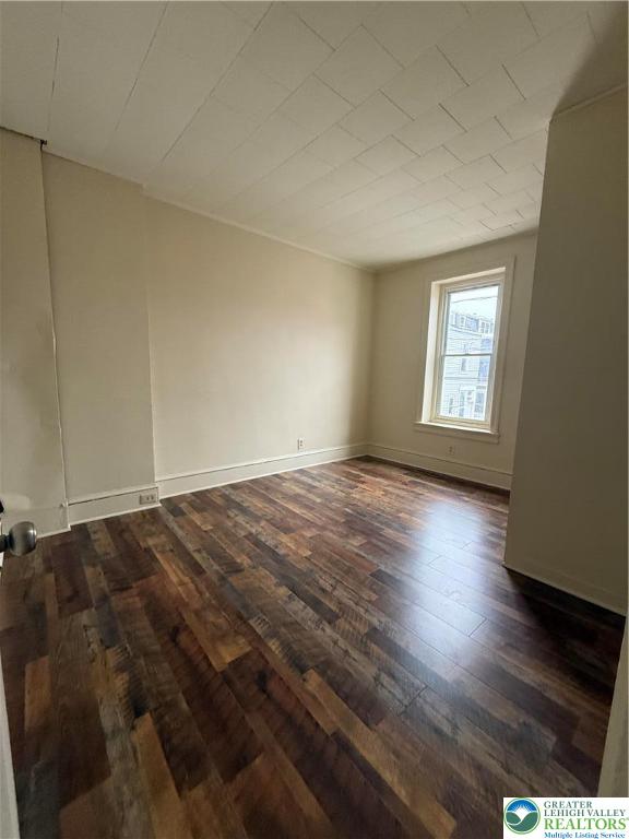 518 Oak Street Allentown, PA 18102 - Photo 7 of 11 a view of empty room with wooden floor and fan