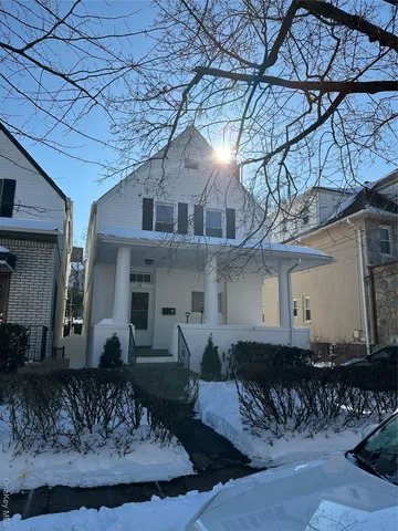 $3,500 | 68 Lake Avenue, Tuckahoe, NY 10707