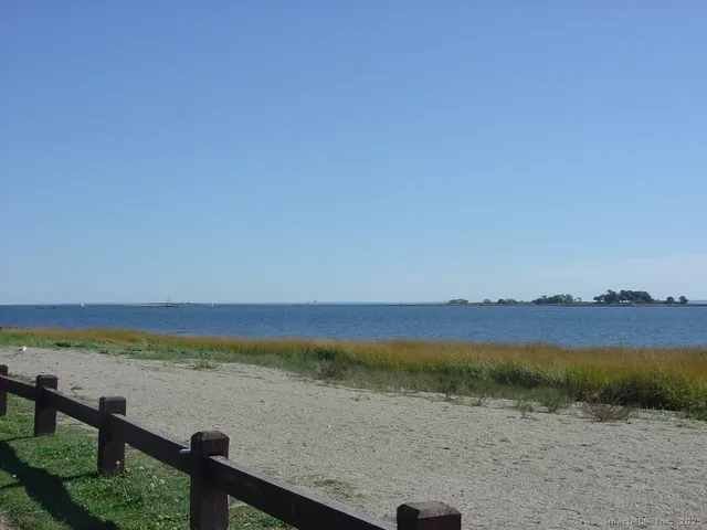 $1,975 | 18 Prospect Street, Unit A13, Norwalk, CT 06850