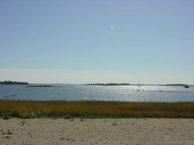 $1,975 | 18 Prospect Street, Unit A13, Norwalk, CT 06850