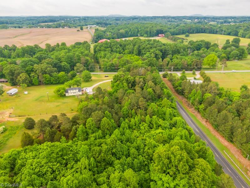 5740 Canter Road Archdale, NC 27263 - Photo 13 of 21