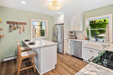 $925,000 | 11 Devoe Street, Dobbs Ferry, NY 10522