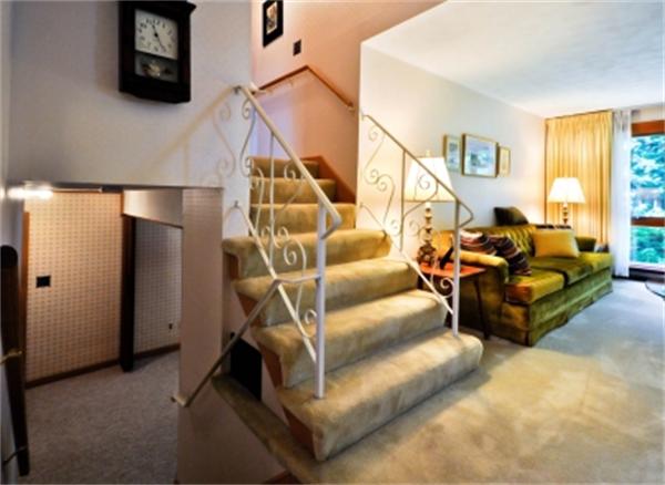 20 Surrey Road Norwood, MA 02062 - Photo 13 of 24 Gallery Image 13