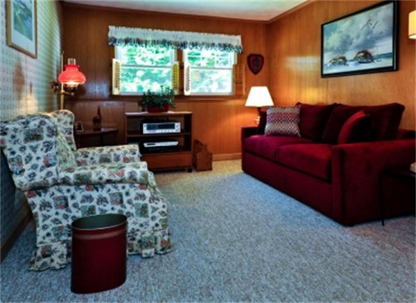 20 Surrey Road Norwood, MA 02062 - Photo 19 of 24 Gallery Image 19