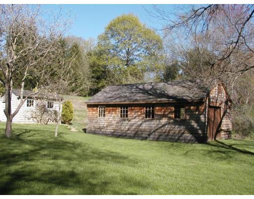 373 Conant Road Weston, MA 02493 - Photo 2 of 11