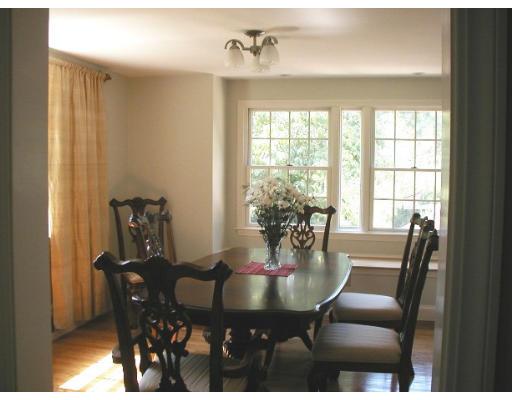 373 Conant Road Weston, MA 02493 - Photo 5 of 11