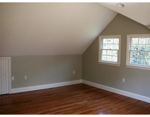 373 Conant Road Weston, MA 02493 - Photo 10 of 11