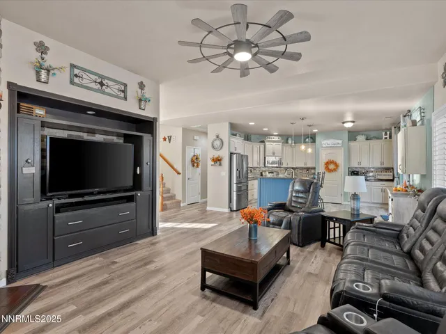 $587,500 | 1357 Horse Creek Way, Fernley, NV 89408