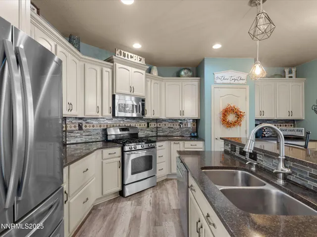 $587,500 | 1357 Horse Creek Way, Fernley, NV 89408