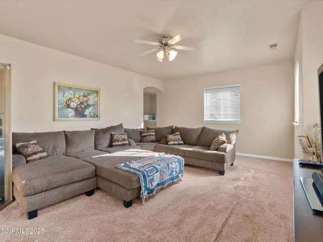 $587,500 | 1357 Horse Creek Way, Fernley, NV 89408