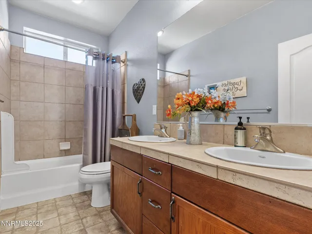 $587,500 | 1357 Horse Creek Way, Fernley, NV 89408