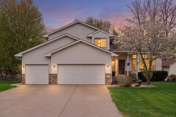 $450,000 | 936 143rd Avenue Northwest, Andover, MN 55304