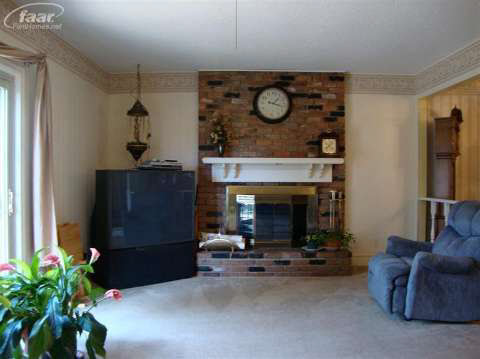 1036 Ramsgate Road Flint, MI 48532 - Photo 8 of 39 20367530-7.JPG