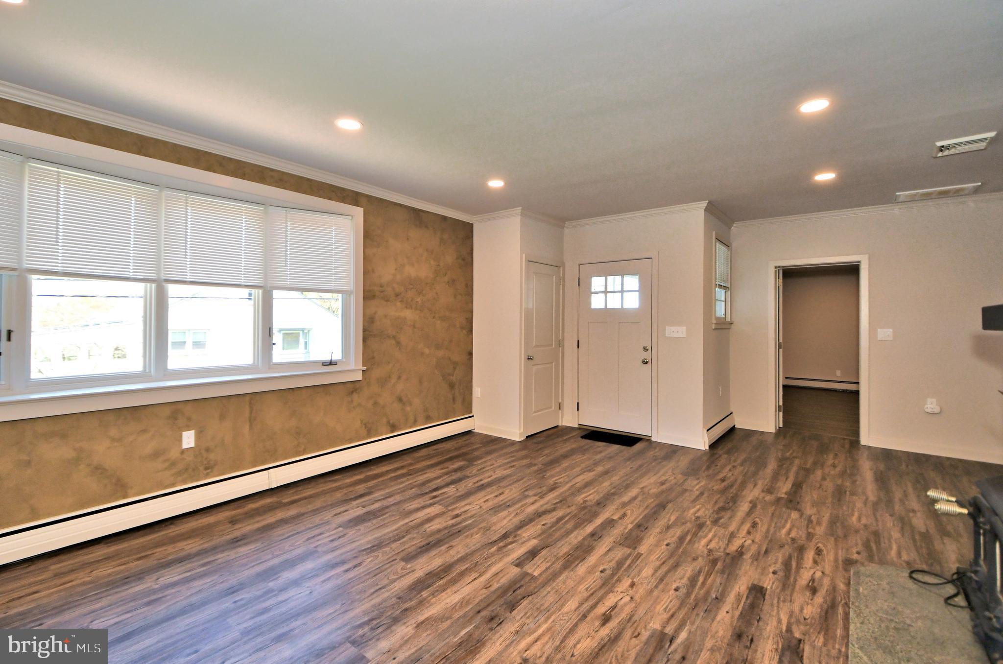 38 Crestview Road Phoenixville, PA 19460 - Photo 9 of 59 Gallery Image 9