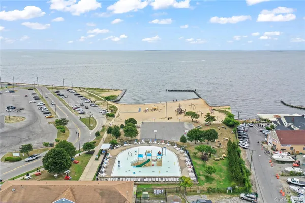 $749,000 | 2 Burnett Avenue, Bay Shore, NY 11706