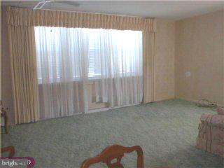 2910 Gelena Road Philadelphia, PA 19152 - Photo 4 of 6 Gallery Image 4