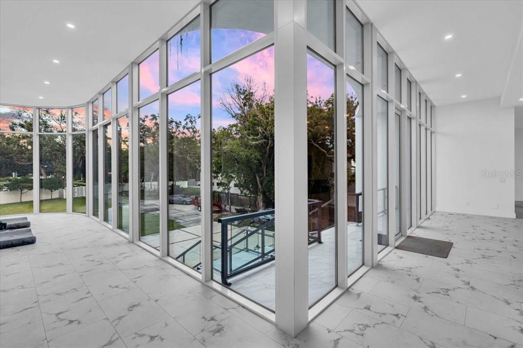 4035 Bay Shore Road Sarasota, FL 34234 - Photo 19 of 59