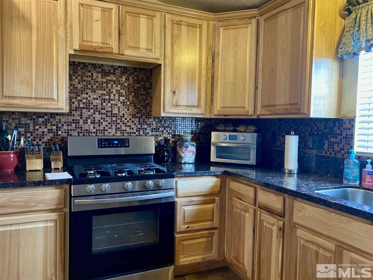 12065 Albert Way Reno, NV 89506 - Photo 4 of 19 Photo 4