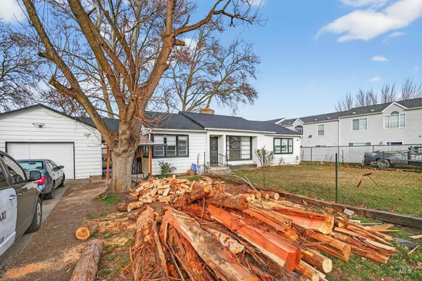 $359,900 | 1009 Burrell Avenue, Lewiston, ID 83501