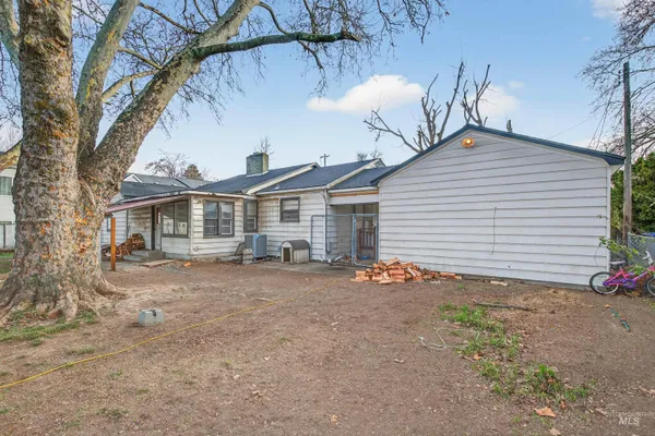 $359,900 | 1009 Burrell Avenue, Lewiston, ID 83501