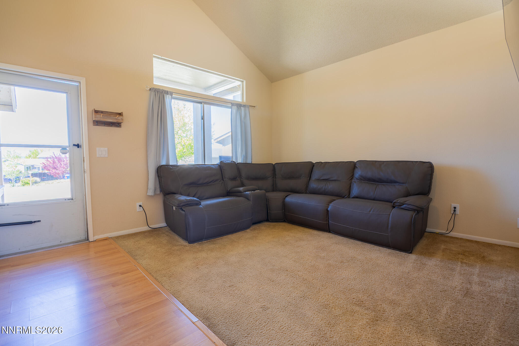 7881 Anchor Point Court Reno, NV 89506 - Photo 3 of 16 IMG_7896-HDR
