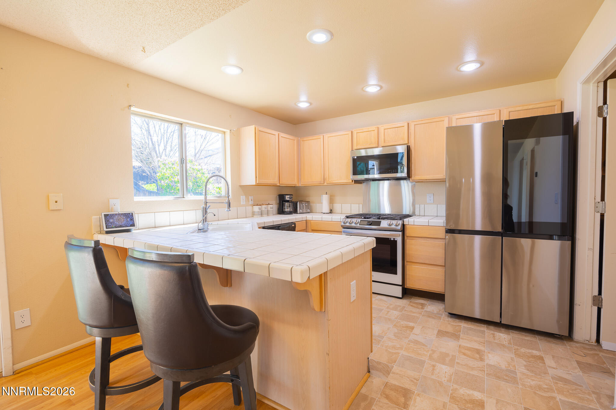 7881 Anchor Point Court Reno, NV 89506 - Photo 5 of 16 IMG_7905-HDR
