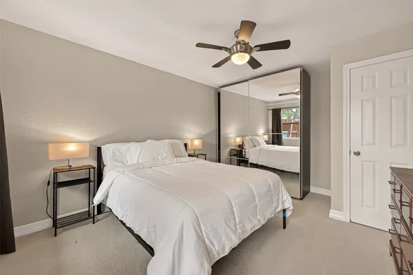 $2,590 | 11102 Hillcroft Avenue, Houston, TX 77096
