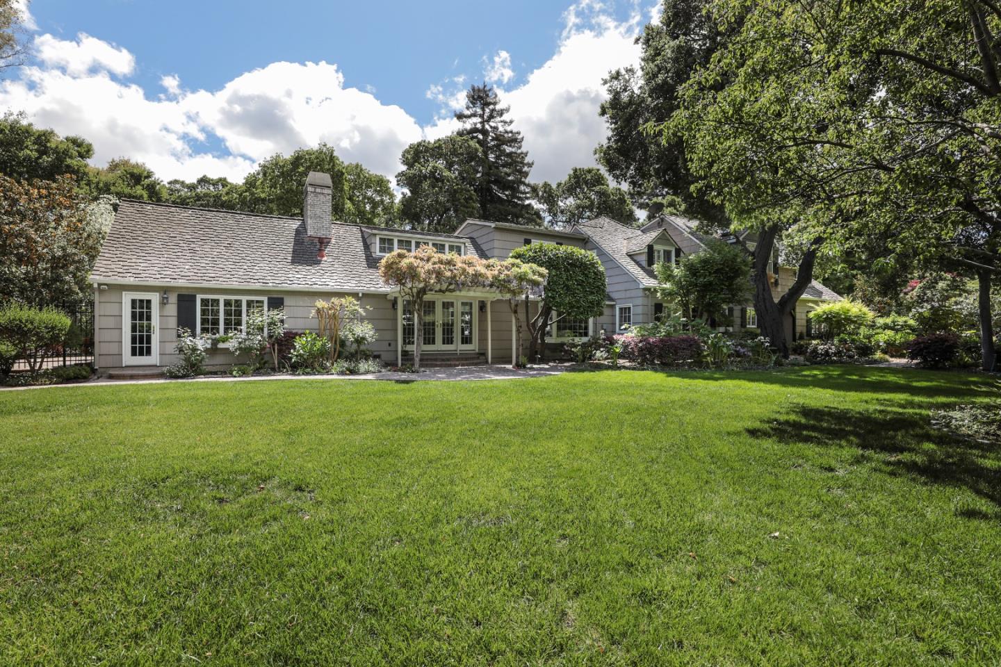 96 Laburnum Road Atherton, CA 94027 - Photo 4 of 40 a view of house with garden