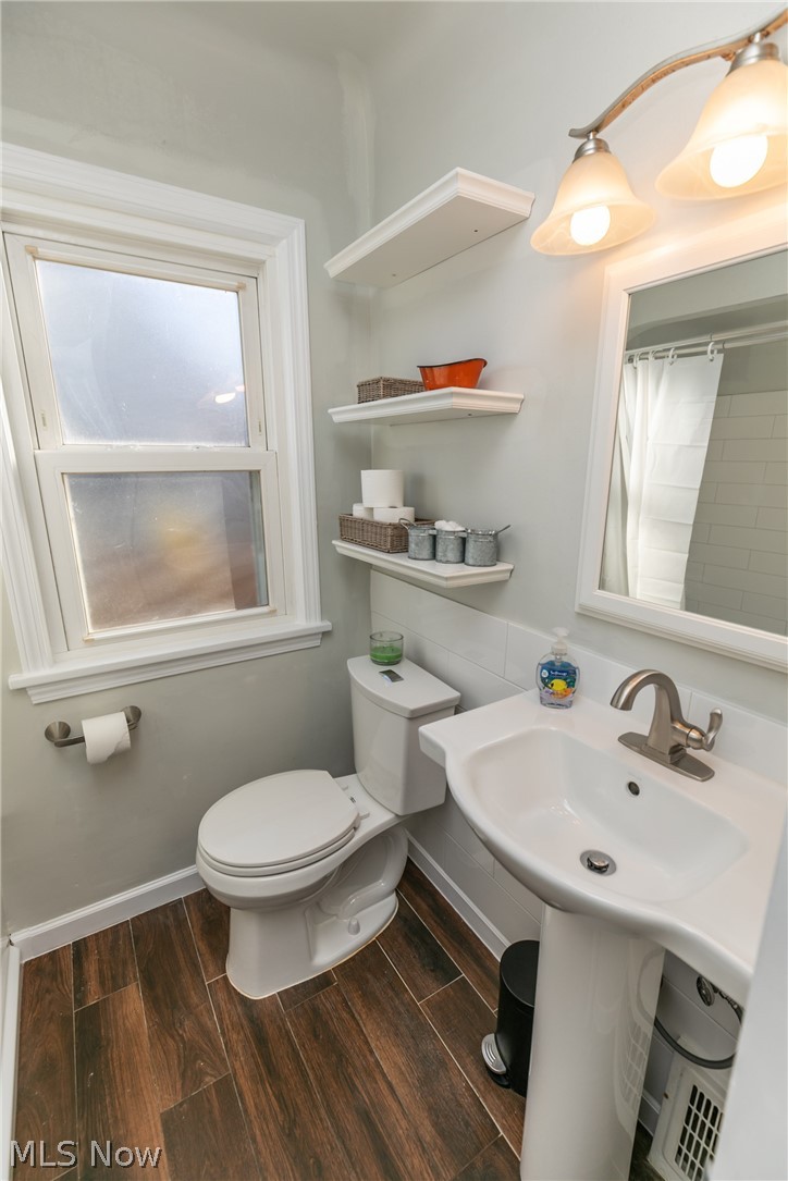 24229 Knickerbocker Road Bay Village, OH 44140 - Photo 11 of 26 Gallery Image 11