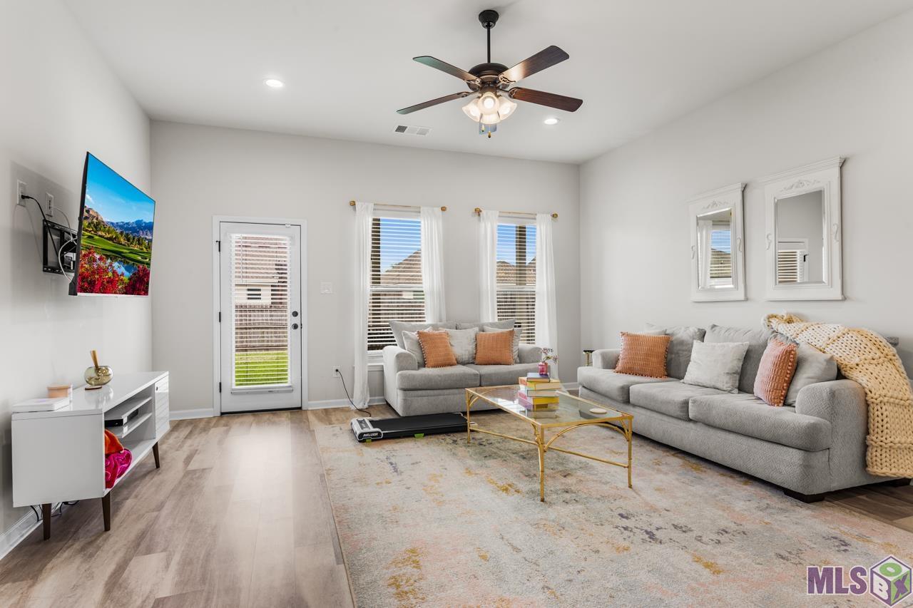 1232 Gentle Wind Drive Baton Rouge, LA 70820 - Photo 8 of 19 Den