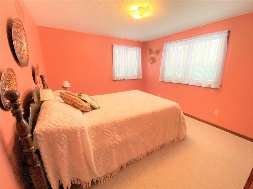 2733 Leesburg-Volant Road Volant, PA 16156 - Photo 11 of 21
