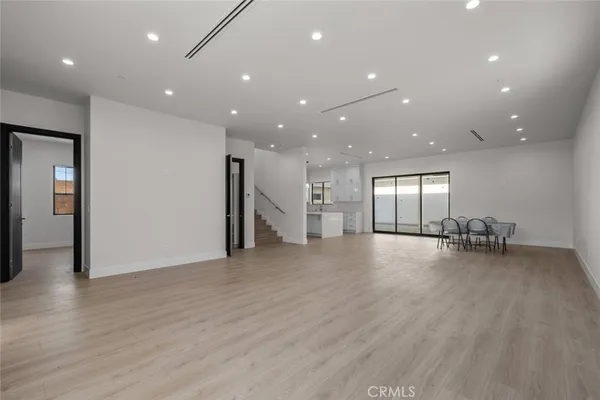 $6,500 | 12937 West Kilikia Drive, North Hollywood, CA 91605