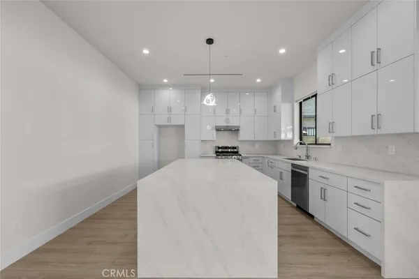 $6,500 | 12937 West Kilikia Drive, North Hollywood, CA 91605