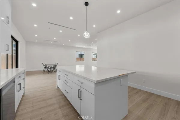 $6,500 | 12937 West Kilikia Drive, North Hollywood, CA 91605