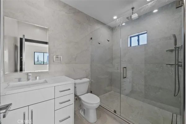 $6,500 | 12937 West Kilikia Drive, North Hollywood, CA 91605