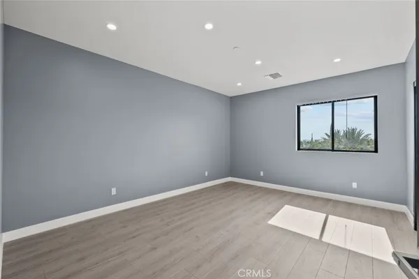 $6,500 | 12937 West Kilikia Drive, North Hollywood, CA 91605