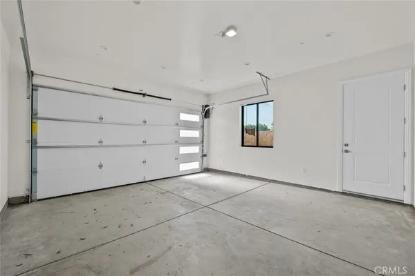 $6,500 | 12937 West Kilikia Drive, North Hollywood, CA 91605