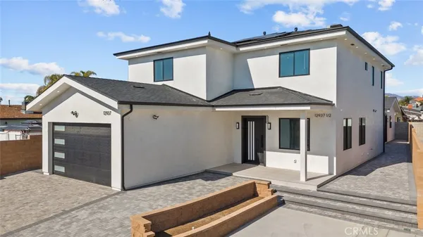 $6,500 | 12937 West Kilikia Drive, North Hollywood, CA 91605