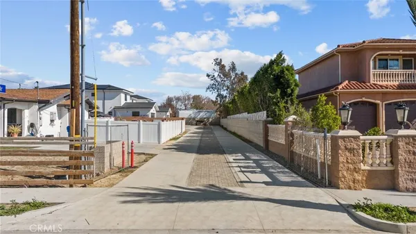 $6,500 | 12937 West Kilikia Drive, North Hollywood, CA 91605