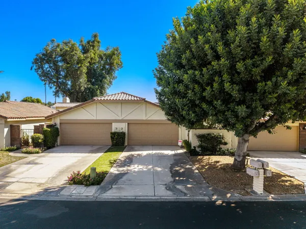 $7,000 | 186 Gran Via, Palm Desert, CA 92260