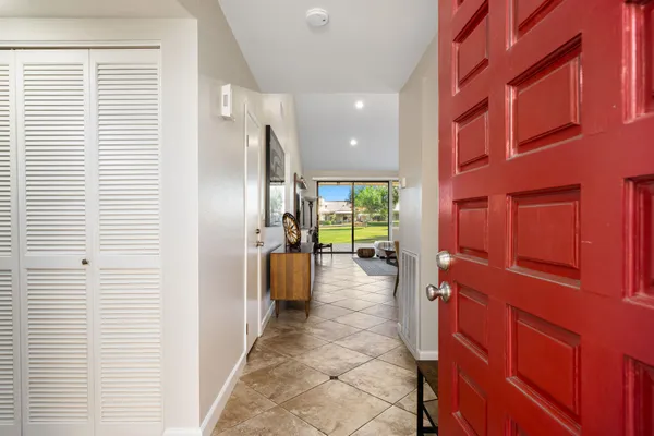 $7,000 | 186 Gran Via, Palm Desert, CA 92260