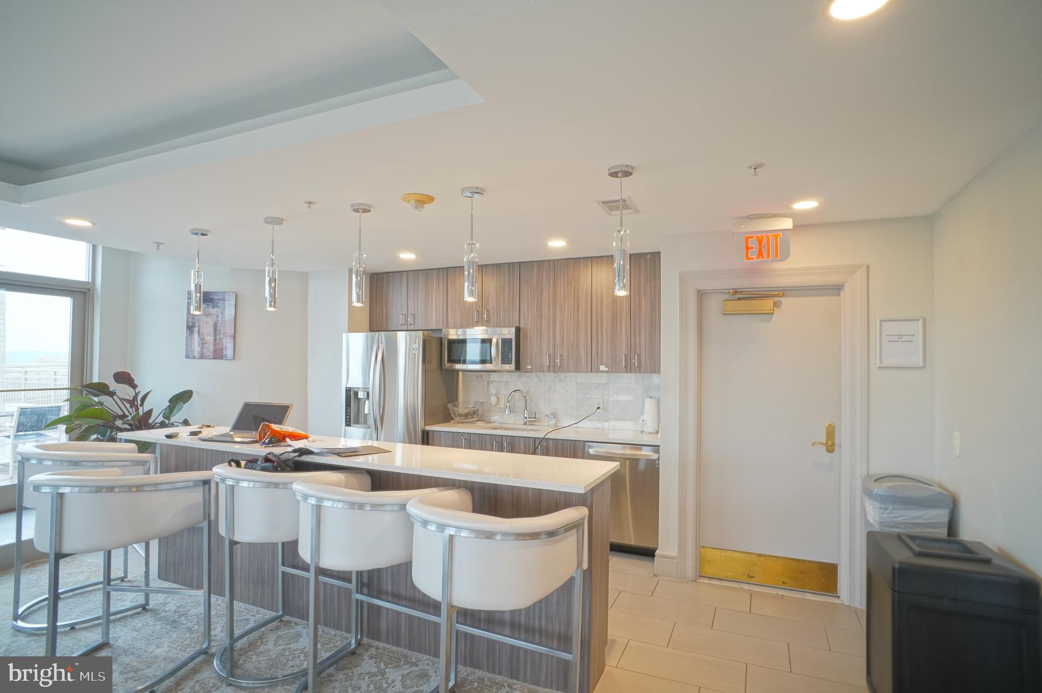 3650 South Glebe Road, Unit 349 Arlington, VA 22202 - Photo 7 of 9