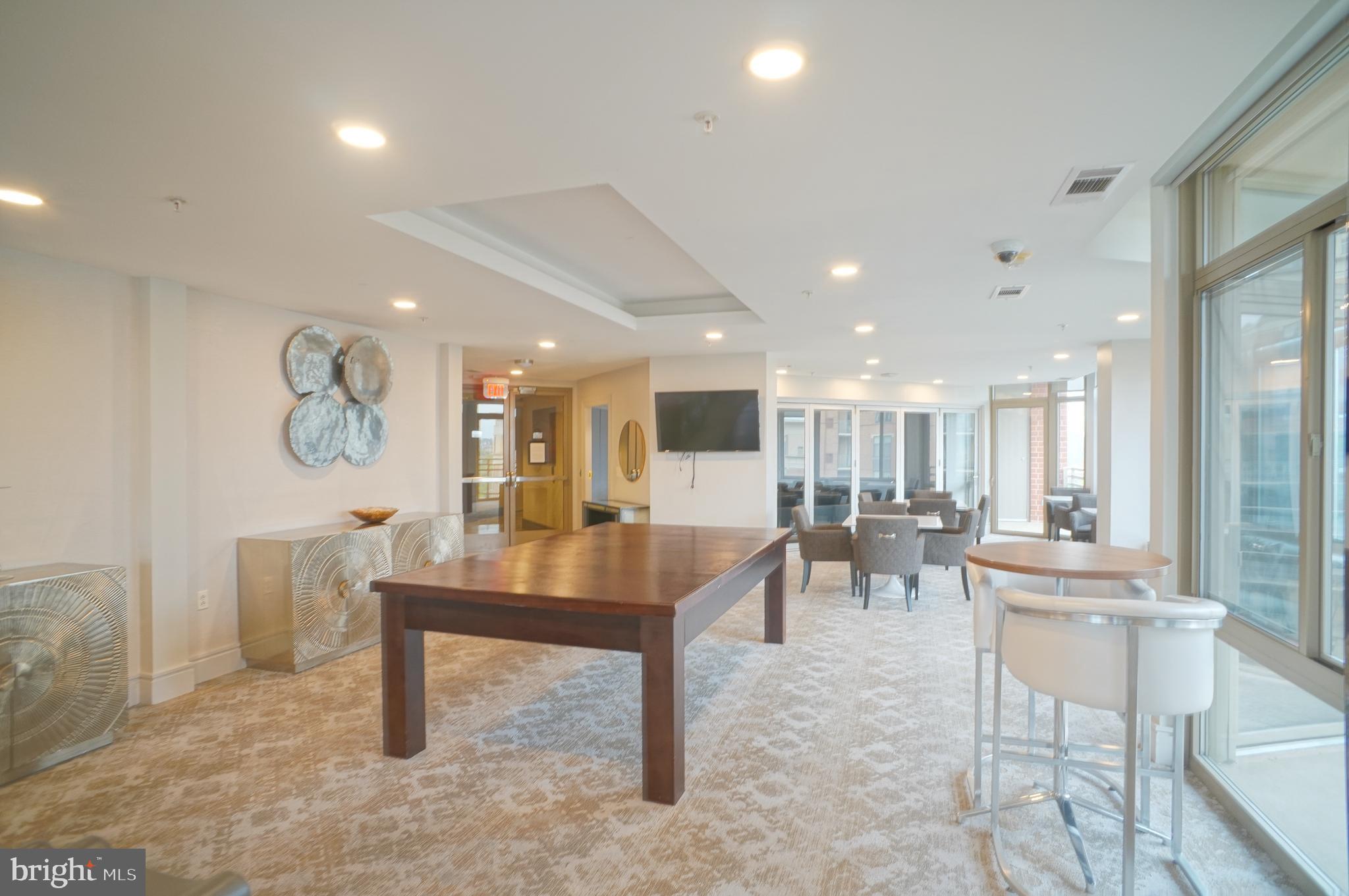 3650 South Glebe Road, Unit 349 Arlington, VA 22202 - Photo 8 of 9