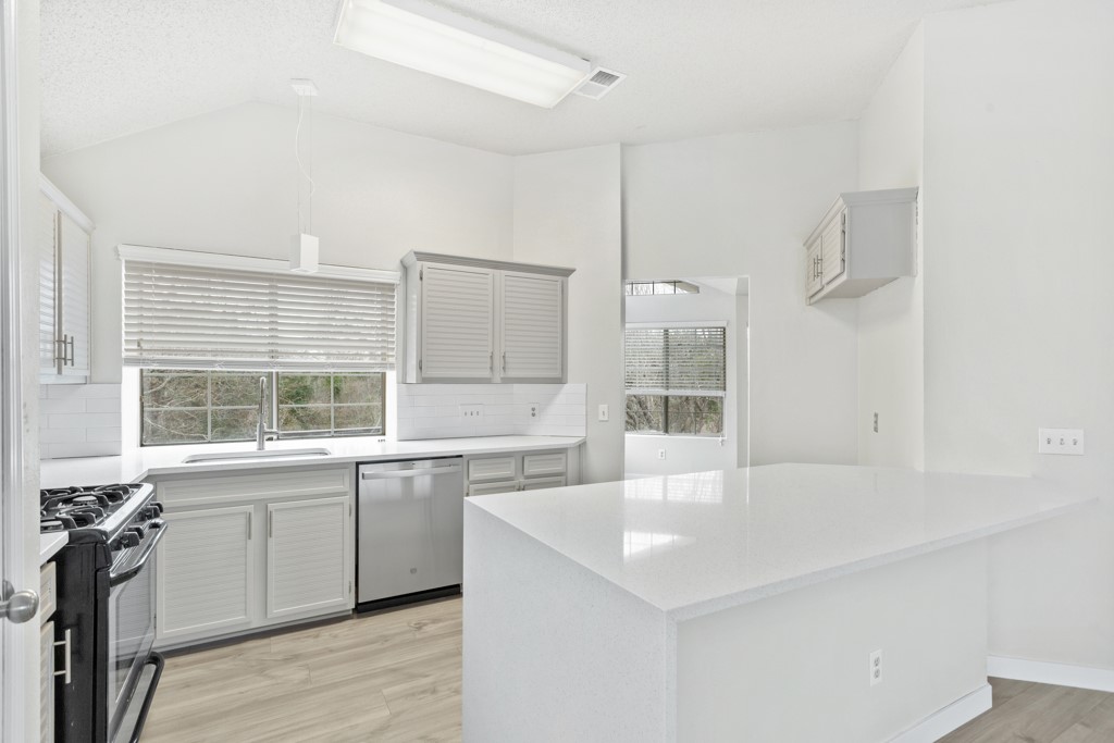 8609 Ephraim Road Austin, TX 78717 - Photo 12 of 23